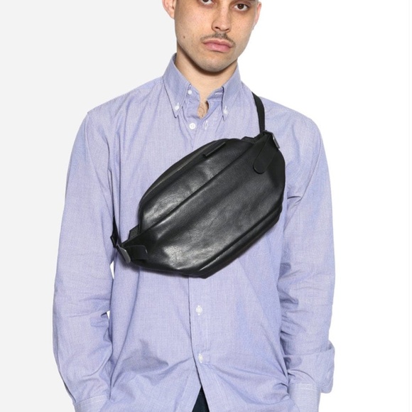 Cote & Ciel Isarau S Alias Leather Black-NWT, & storage bag, never used - Picture 15 of 15